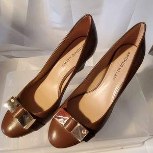 Antonio Melani brown wedges heels size 6.5M